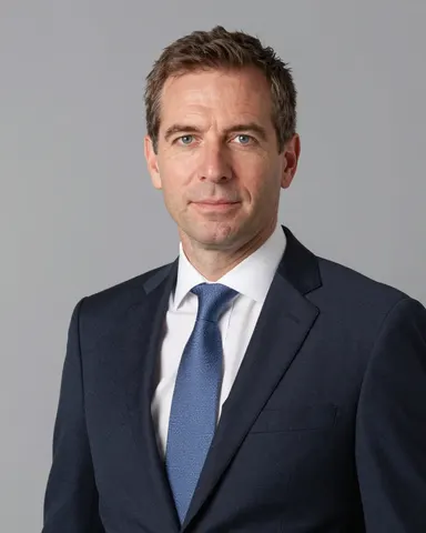 Bild 7 av 8. Instruktion: ”a photo of a CEO in Sweden”. AI-genererad.